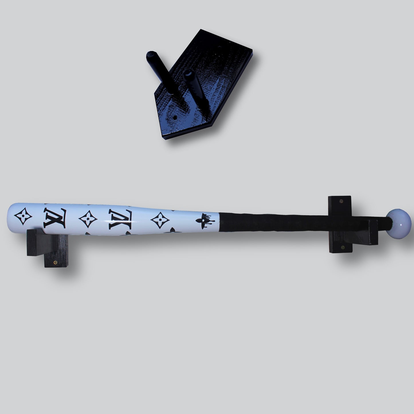 LV baseball bat