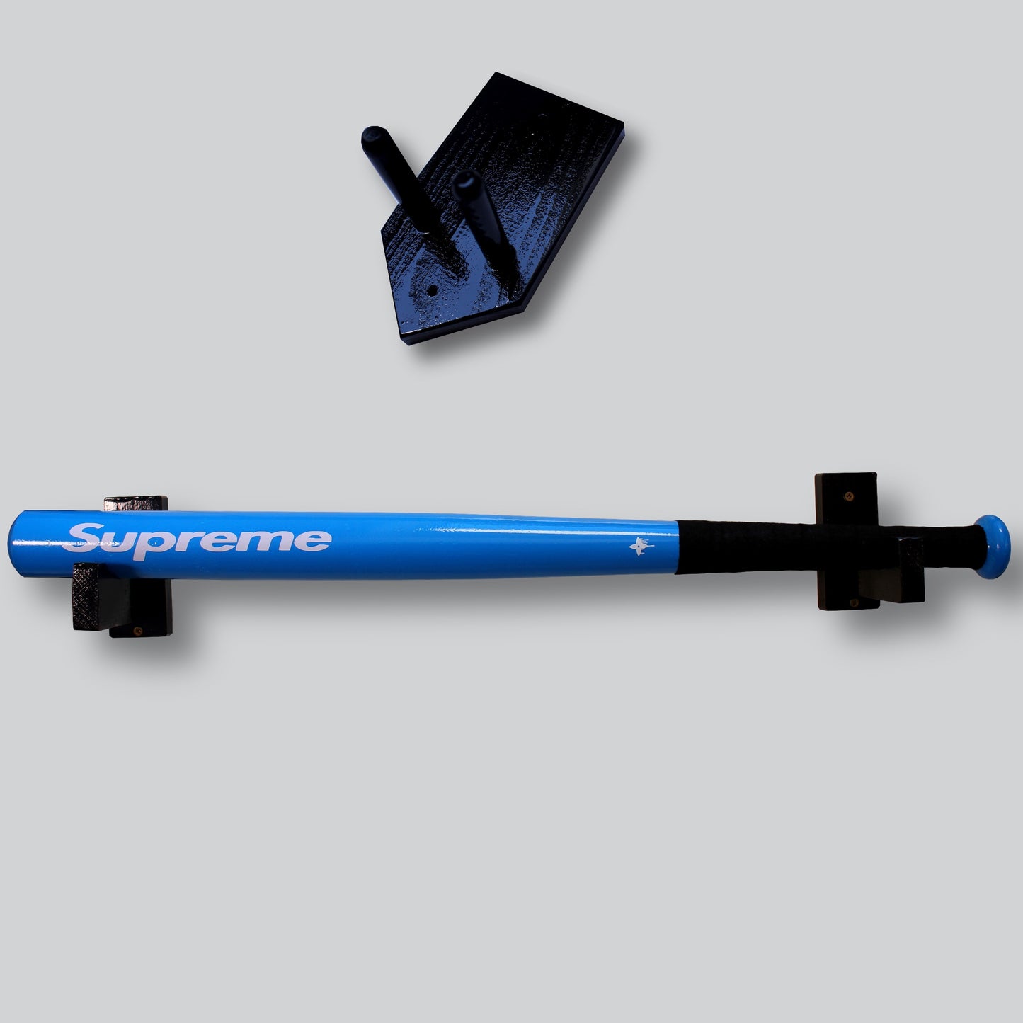 Supreme baseball bat
