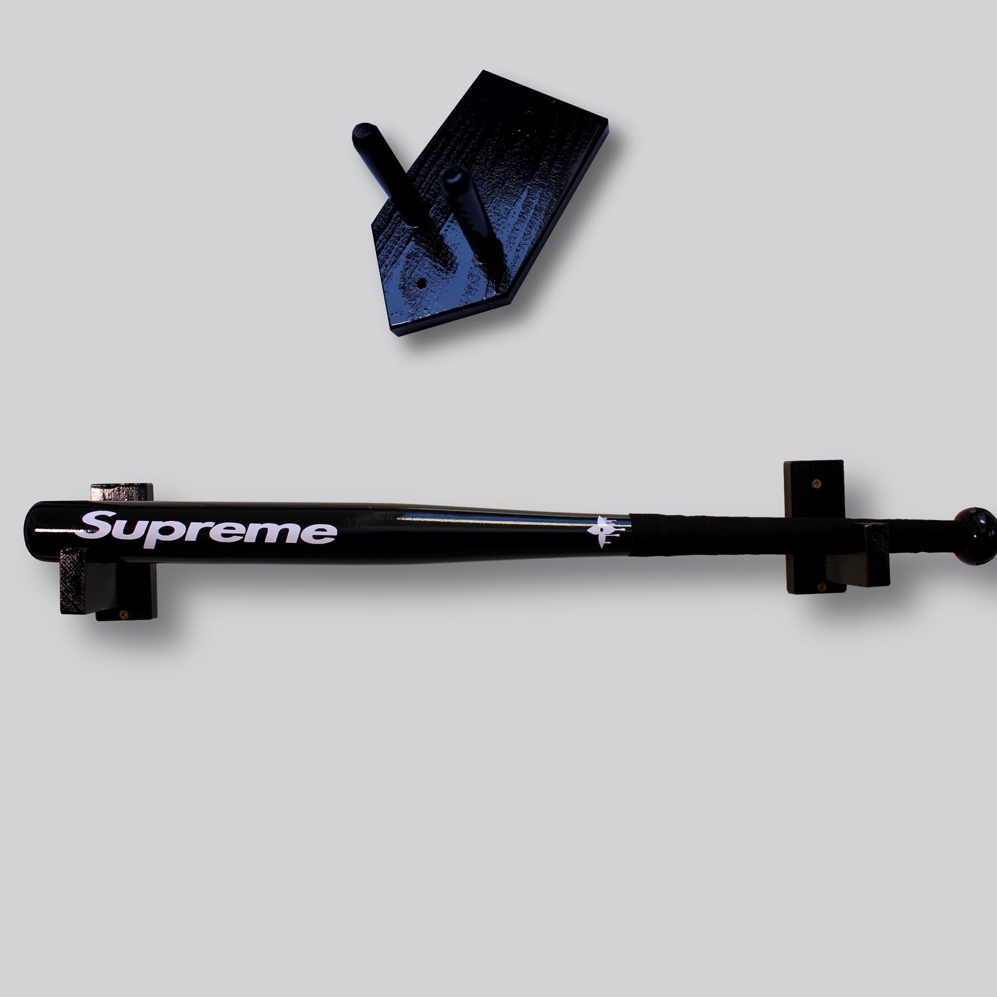 Supreme baseball bat
